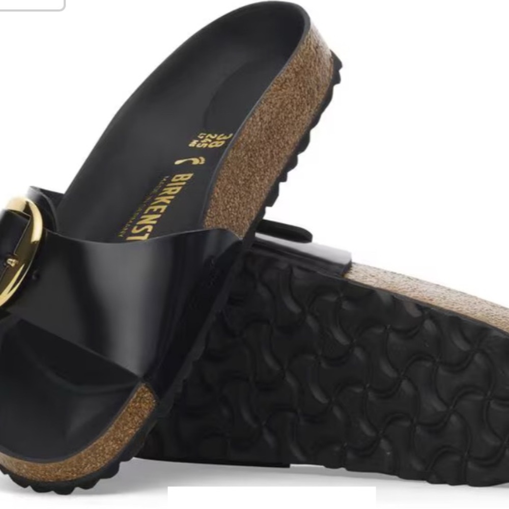Madrid Big Buckle
Natural Leather Patent - High Shine Black